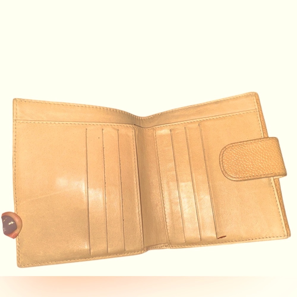 Authentic Chanel beige caviar wallet. - Picture 5 of 6